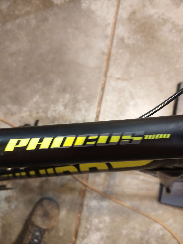Used Schwinn Phocus 1600 2023 2023 Road & Gravel, Black — image 4 of 6