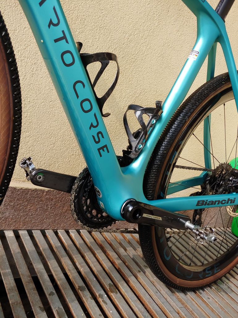 Used Bianchi Impulso RC Force AXS disc 2024 2024 Road & Gravel, Blue — image 5 of 8