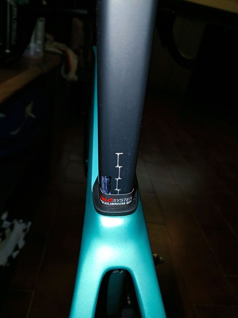 Used Bianchi Impulso RC Force AXS disc 2024 2024 Road & Gravel, Blue — image 2 of 8