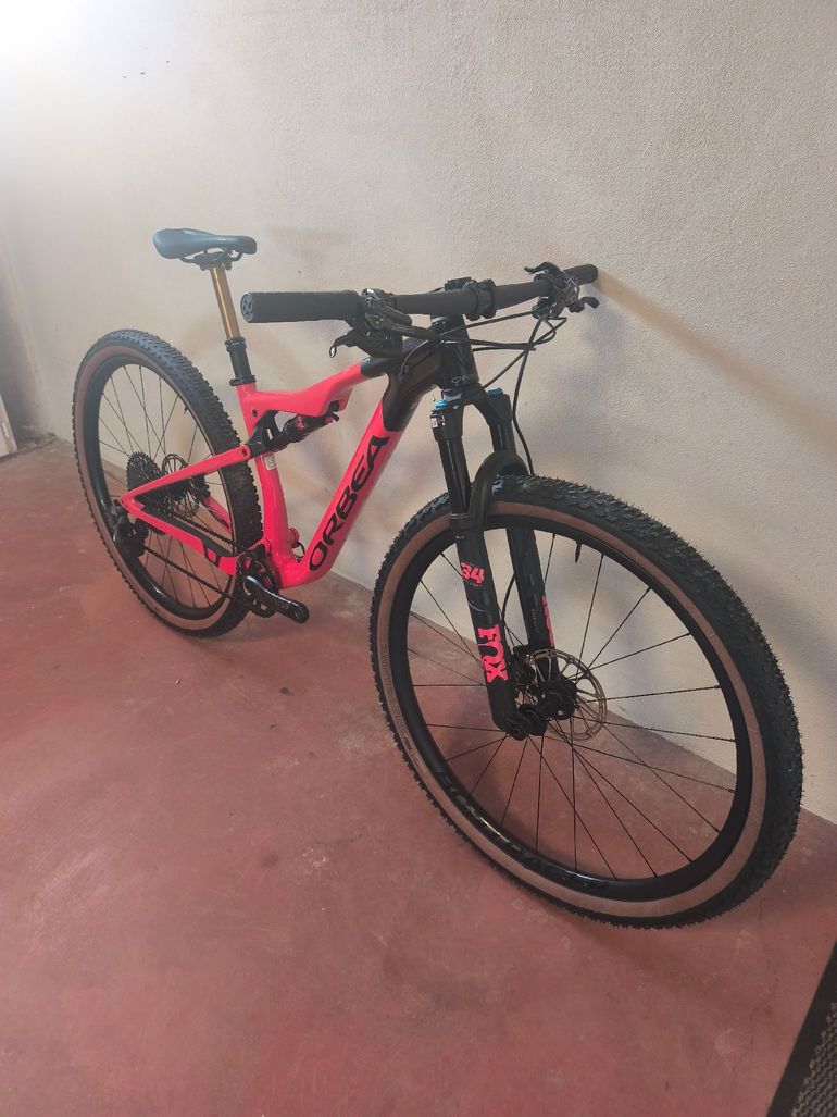 Used Orbea Oiz SRAM XX1 Eagle AXS 2023 Mountainbike, Red — image 2 of 4