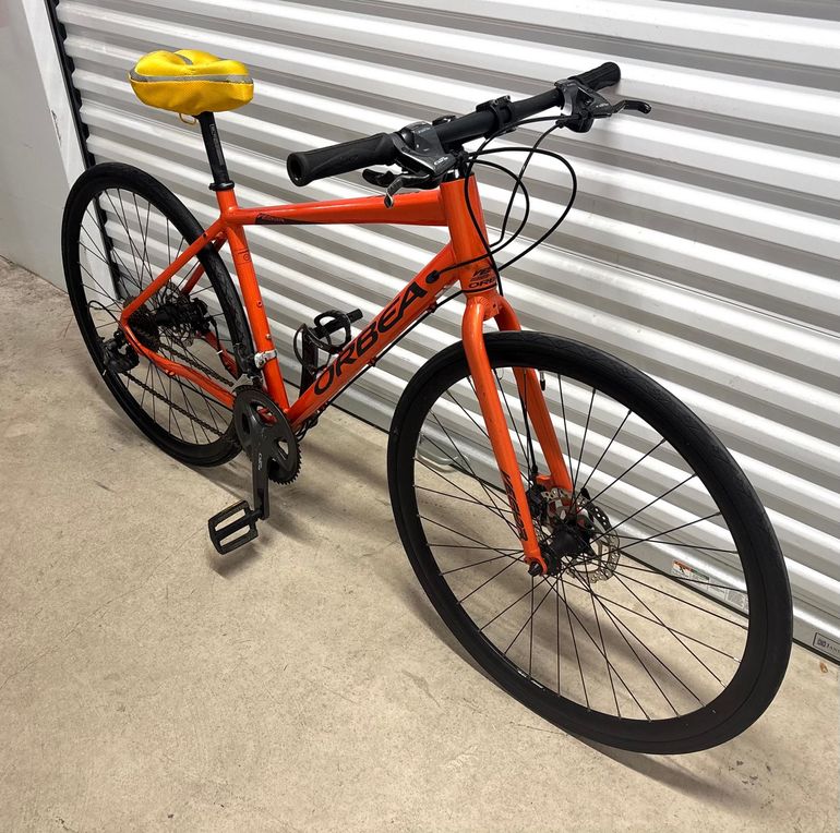 Used Orbea 2020 Vector 30 2020 Road & Gravel, Orange — image 8 of 19