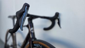 Used Triaero Flyee 2024 Road & Gravel, Red — image 7 of 9