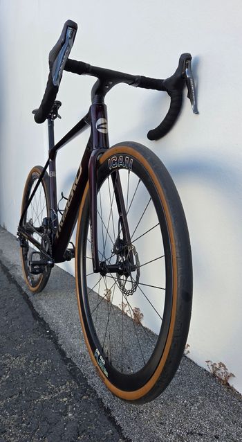 Used Triaero Flyee 2024 Road & Gravel, Red — image 8 of 9