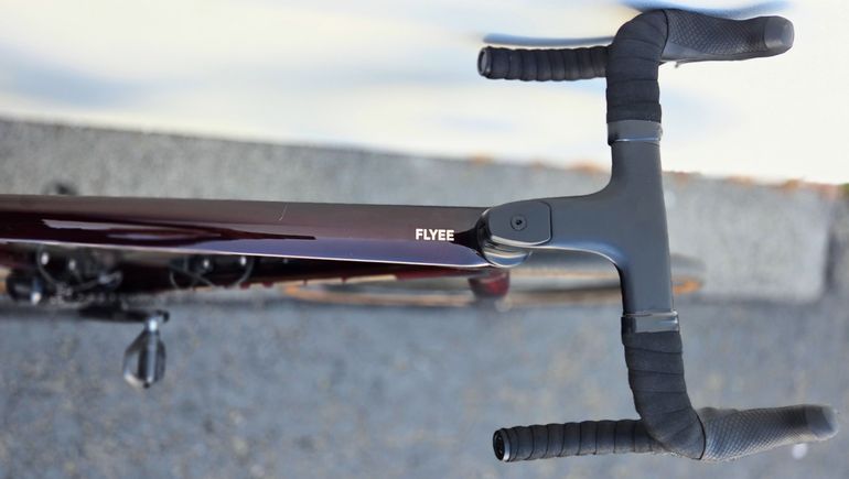 Used Triaero Flyee 2024 Road & Gravel, Red — image 9 of 9