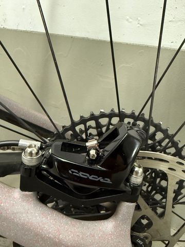 Used Specialized Stumpjumper EVO Pro 2024 2024 Mountainbike, Light Gray, 29, 27.5 — image 10 of 11
