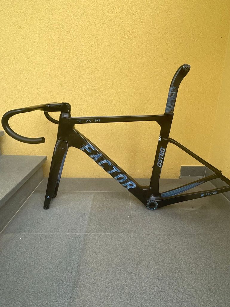 Used Factor OSTRO VAM 2022 Frameset 2022 Road & Gravel, Black — image 2 of 7