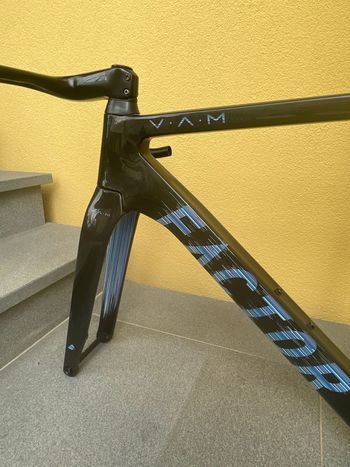 Used Factor OSTRO VAM 2022 Frameset 2022 Road & Gravel, Black — image 4 of 7