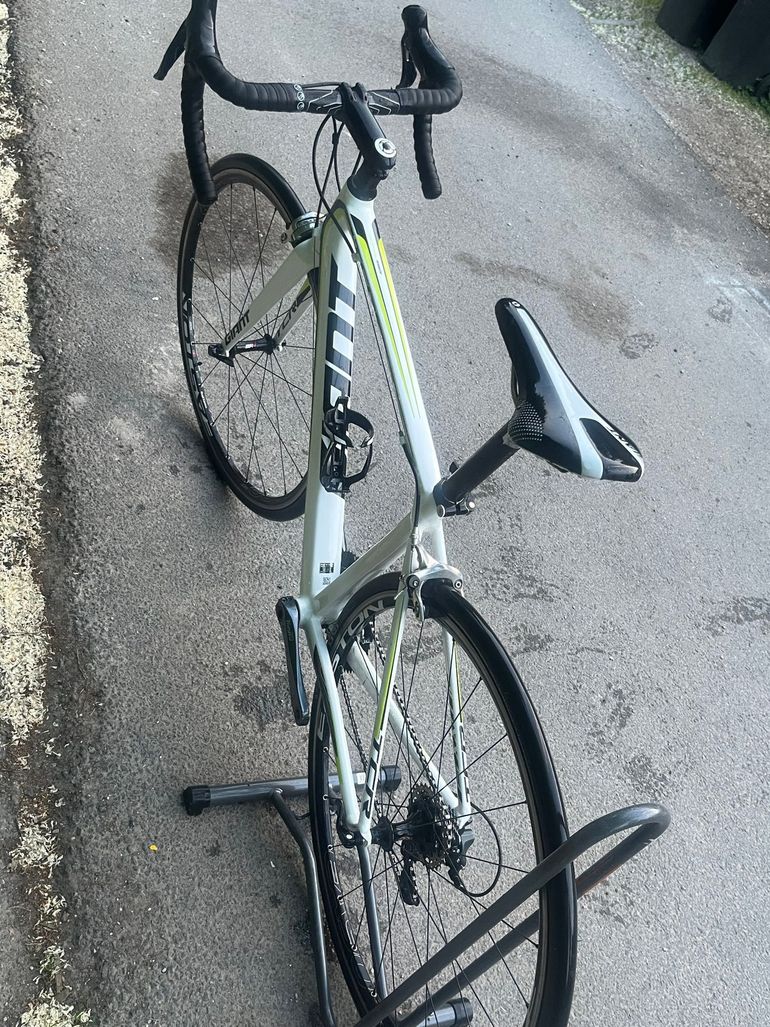 Used Giant TCR 1 2016 2016 Road & Gravel, White — image 5 of 12