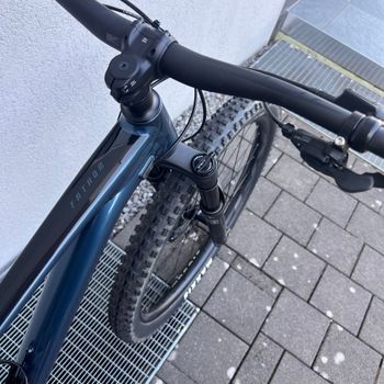 Used Giant Fathom 29 2 2022 2022 Mountainbike, Blue, 29 — image 11 of 13
