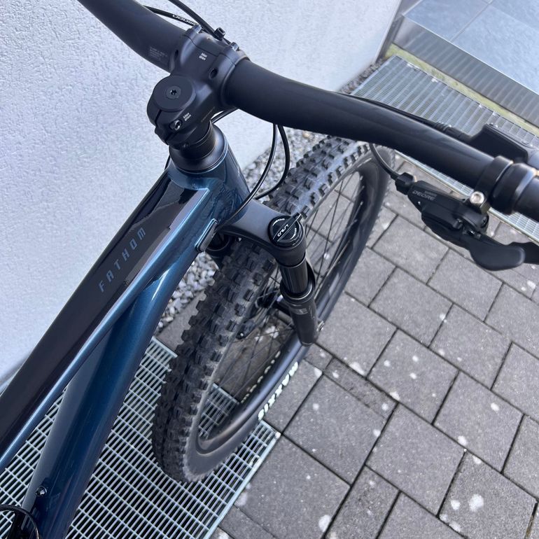 Used Giant Fathom 29 2 2022 2022 Mountainbike, Blue, 29 — image 11 of 13