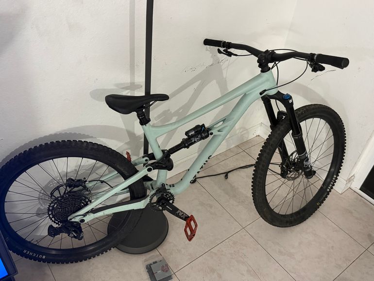 Used Specialized Status 160 2023 2023 Mountainbike, Blue, 29, 27.5 — image 2 of 3