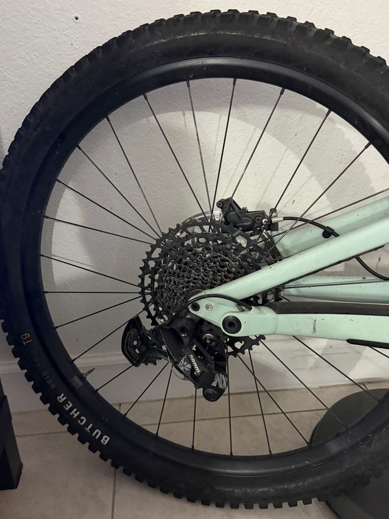 Used Specialized Status 160 2023 2023 Mountainbike, Blue, 29, 27.5 — image 3 of 3