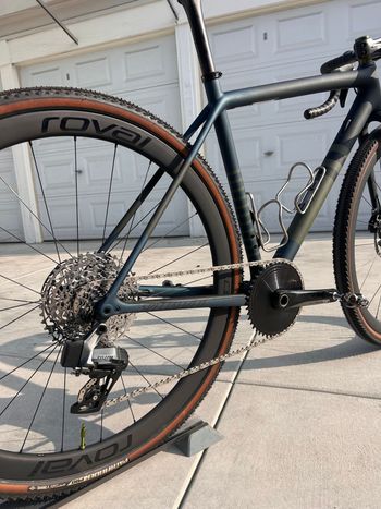 Used Specialized Crux SRAM Rival eTap AXS 2023 Road & Gravel, Blue — image 8 of 10