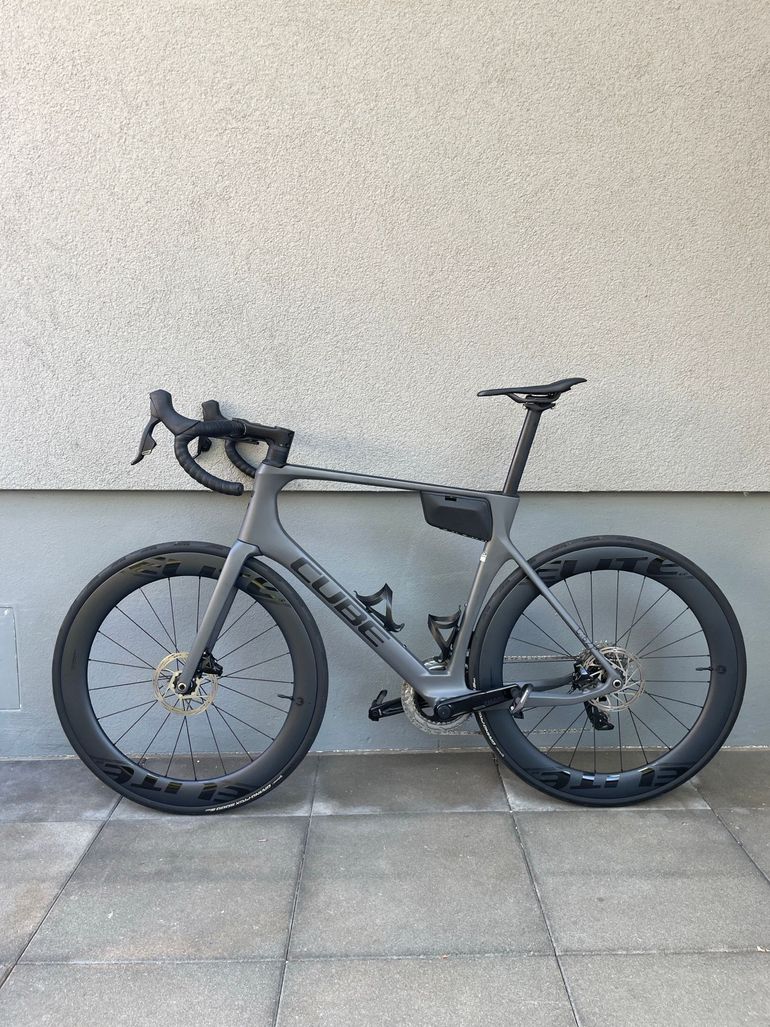 Used CUBE AGREE C:62, PRO 2022 2022 Road & Gravel, Light Gray — image 3 of 14