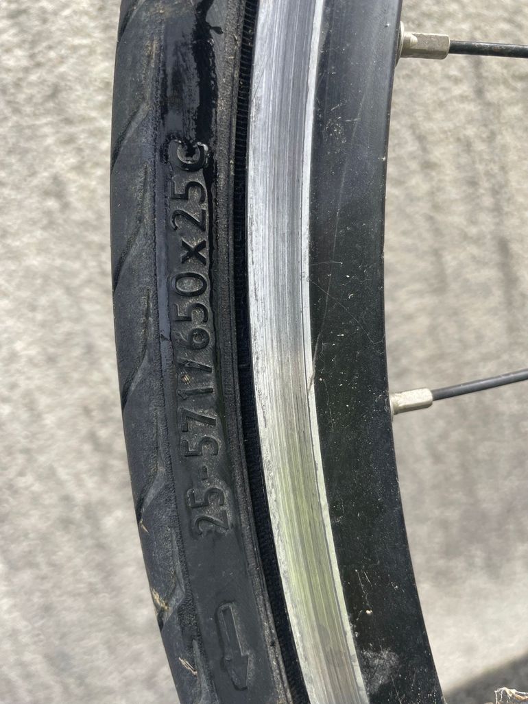 Used DECATHLON Triban100 2019 Road & Gravel, Red — image 3 of 4