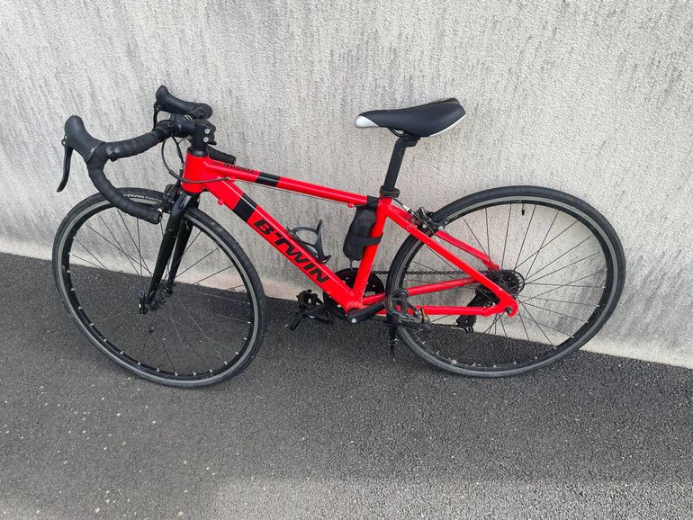Used DECATHLON Triban100 2019 Road & Gravel, Red — image 2 of 4