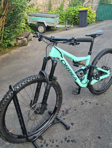Used Orbea OCCAM M30 LT 2023 2023 Mountainbike, Green, 29 — image 2 of 10