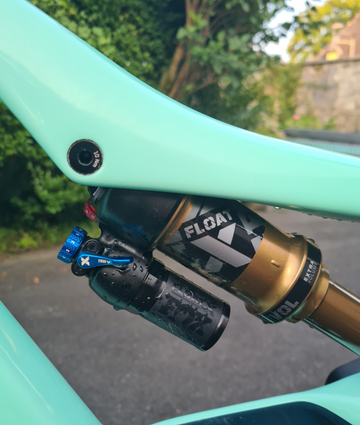 Used Orbea OCCAM M30 LT 2023 2023 Mountainbike, Green, 29 — image 7 of 10