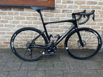 Used BMC Roadmachine 02 ONE 2019 2019 Road & Gravel, Black — image 12 of 17