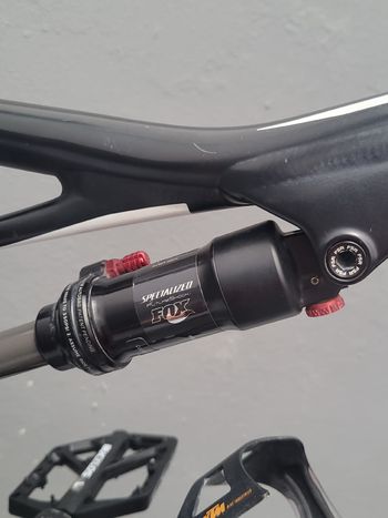 Used Specialized Epic FSR Comp 2017 2017 Mountainbike, Black, 29 — image 7 of 8