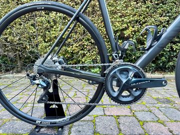 Used Canyon Ultimate CF SL Disc 8.0 2019 Road & Gravel, Black — image 5 of 7