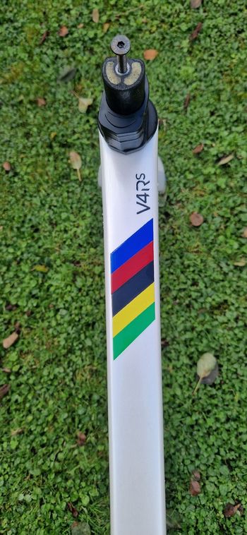 Used Colnago V3-RS 2022 Road & Gravel, White — image 9 of 11