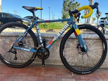 Cinelli Zydeco Other Microshift 2024 Road & Gravel usato, Blu — immagine 1 di 5