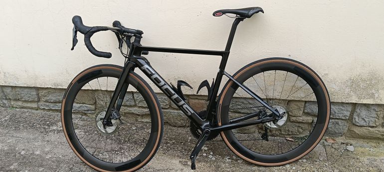 Used Focus IZALCO MAX 8.9 2022 2022 Road & Gravel, Black — image 2 of 5