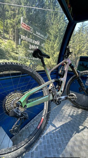 Used Cannondale Jekyll 1 2022 2022 Mountainbike, Green, 29 — image 3 of 3