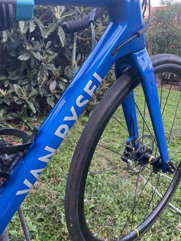 Used Van Rysel NCR CF 2022 Road & Gravel, Blue — image 5 of 8