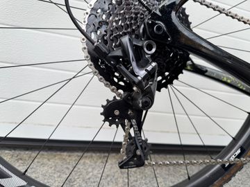 Used Cannondale SuperSix EVO CX 2023 2023 Road & Gravel, Black — image 10 of 19