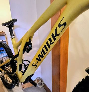 Used Specialized S-Works Stumpjumper EVO 2024 Frameset 2024 Mountainbike, White, 29, 27.5 — image 2 of 4