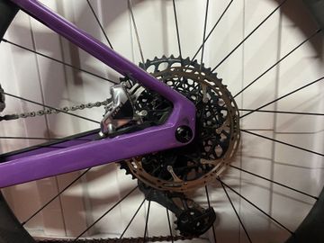 Used BMC URS 01 ONE 2021 2021 Road & Gravel, Purple — image 5 of 9