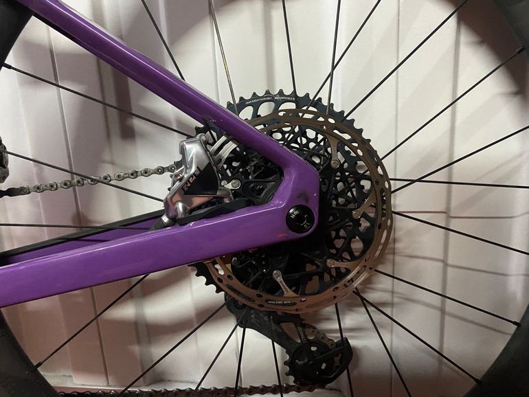 Used BMC URS 01 ONE 2021 2021 Road & Gravel, Purple — image 5 of 9
