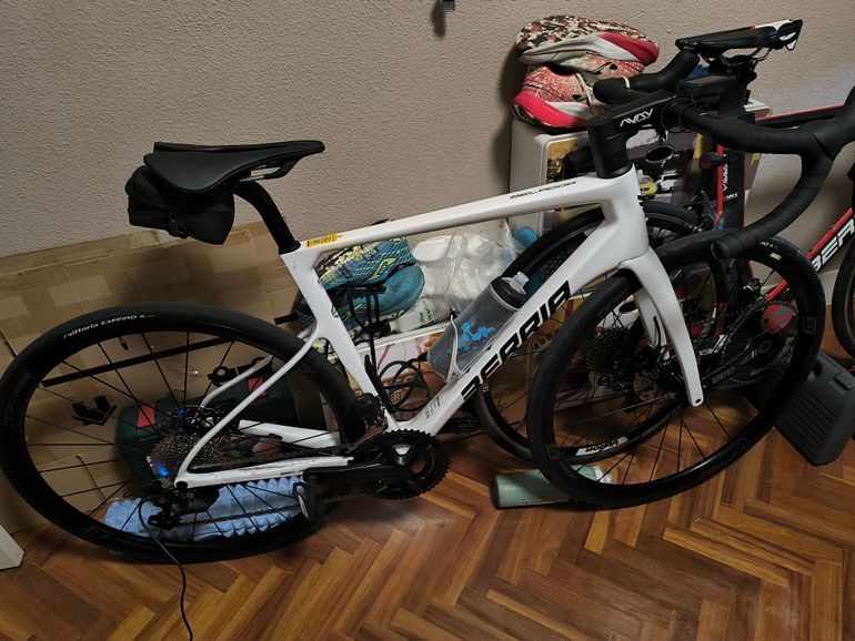 Used Berria BMK 2025 Road & Gravel, White — image 3 of 4