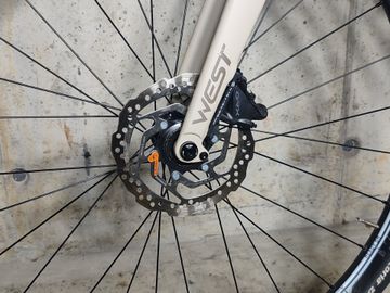 Used Megamo WEST 15 2023 2023 Road & Gravel, White — image 6 of 9