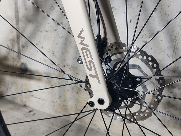 Used Megamo WEST 15 2023 2023 Road & Gravel, White — image 5 of 9