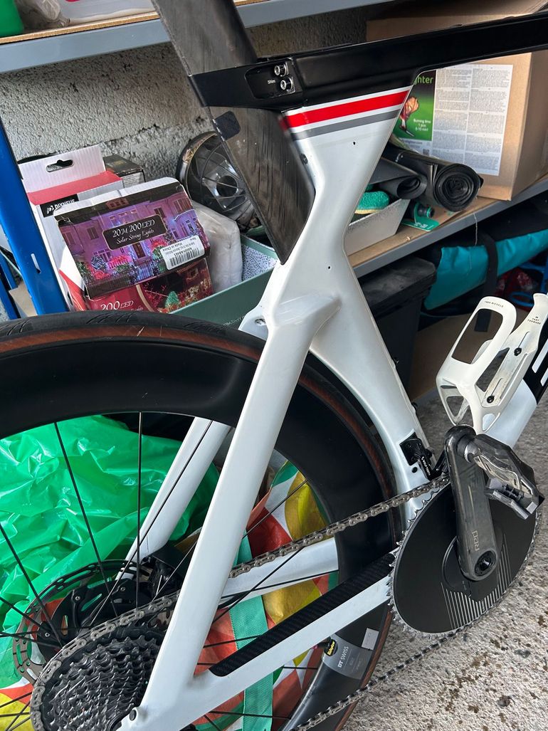 Used BMC Timemachine SRAM Red eTap AXS 2021 Road & Gravel, White — image 3 of 17