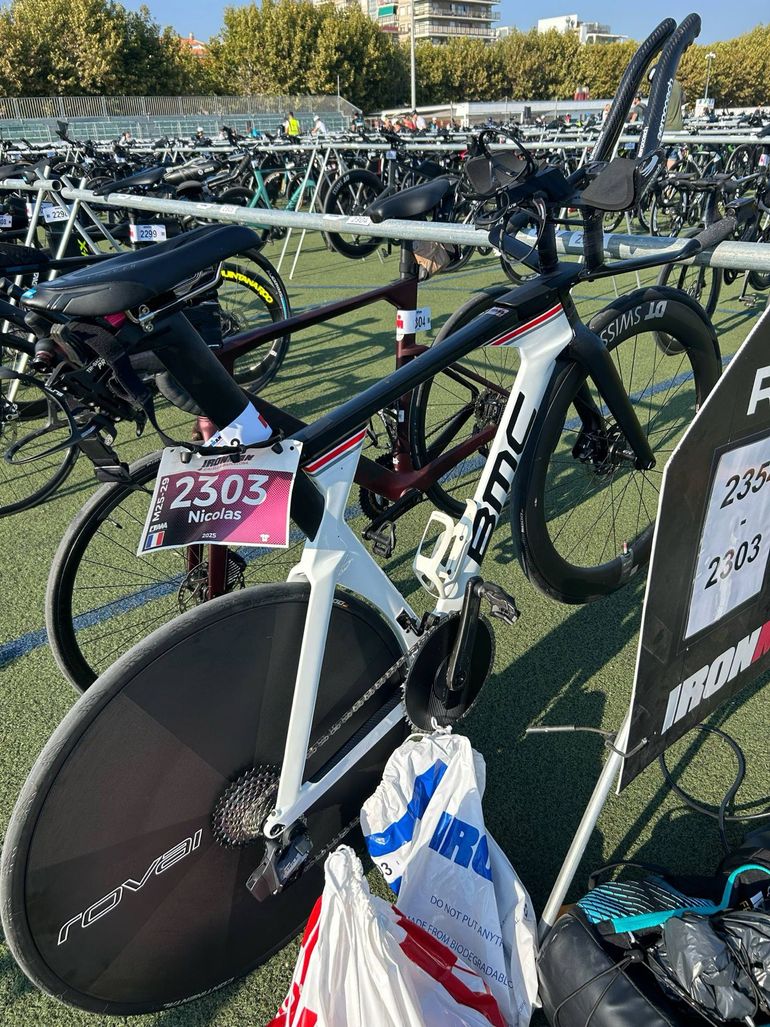Used BMC Timemachine SRAM Red eTap AXS 2021 Road & Gravel, White — image 2 of 17