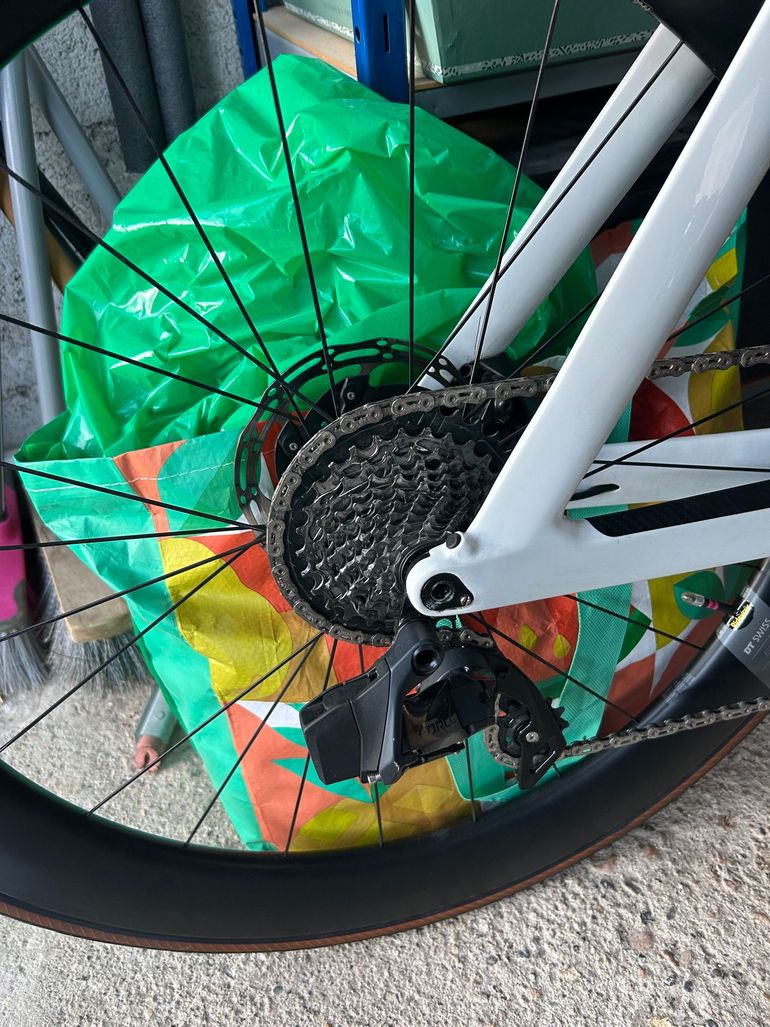 Used BMC Timemachine SRAM Red eTap AXS 2021 Road & Gravel, White — image 9 of 17