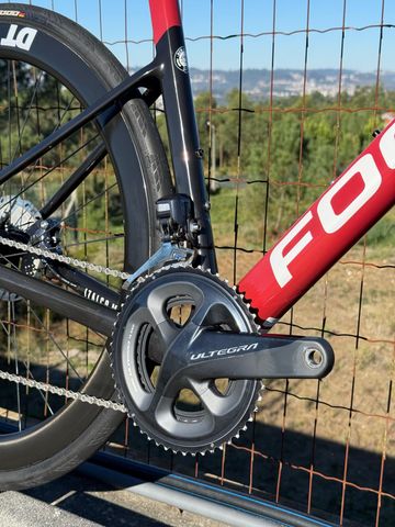 Used Focus IZALCO MAX DISC 9.6 2021 2021 Road & Gravel, Red — image 4 of 10