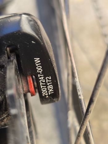 Used Giant Talon 4 2021 2021 Mountainbike, Blue, 27.5, 29 — image 16 of 26