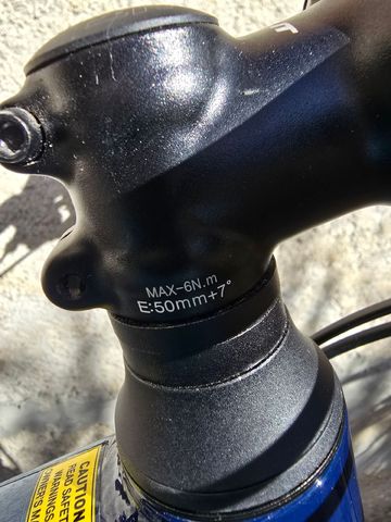 Used Giant Talon 4 2021 2021 Mountainbike, Blue, 27.5, 29 — image 15 of 26