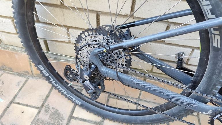Used CUBE Aim Shimano Deore 2023 Mountainbike, Black — image 3 of 5
