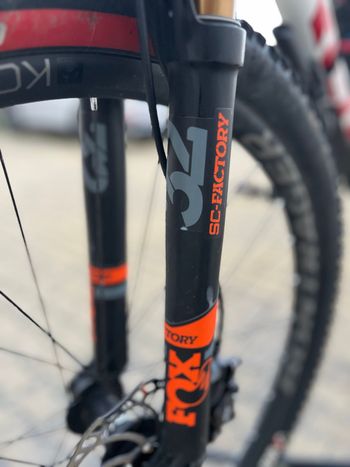 Used Trek Procaliber Shimano XTR 2021 Mountainbike, White — image 6 of 10