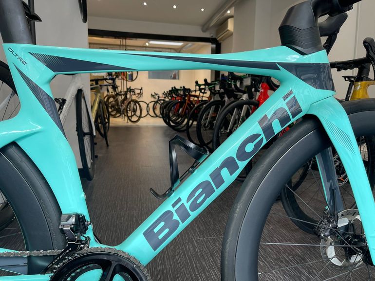 Used Bianchi Oltre Comp Ultegra Di2 2023 2023 Road & Gravel, Blue — image 28 of 33
