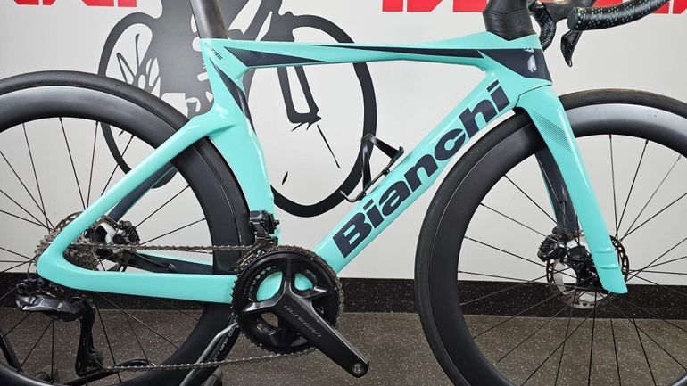 Used Bianchi Oltre Comp Ultegra Di2 2023 2023 Road & Gravel, Blue — image 23 of 33