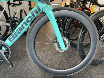 Used Bianchi Oltre Comp Ultegra Di2 2023 2023 Road & Gravel, Blue — image 33 of 33