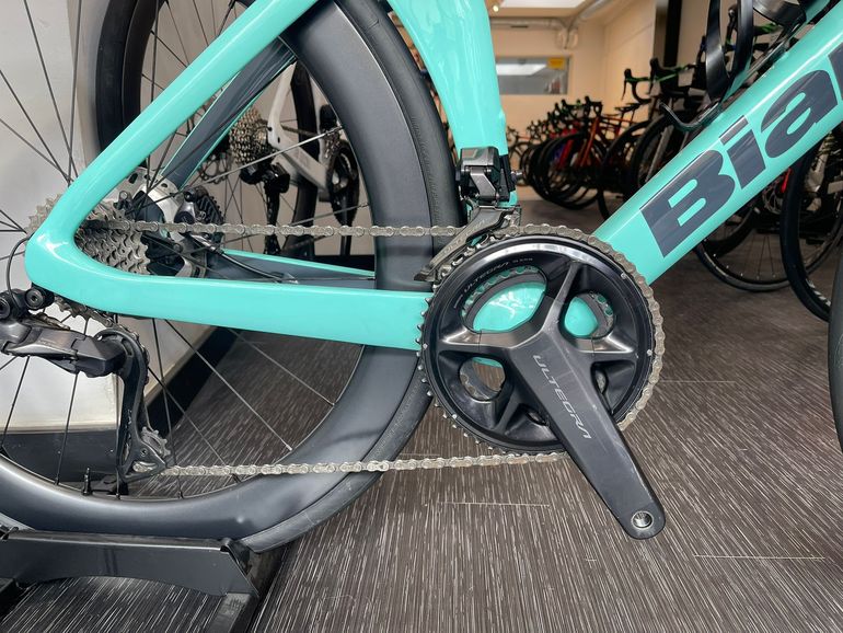Used Bianchi Oltre Comp Ultegra Di2 2023 2023 Road & Gravel, Blue — image 26 of 33