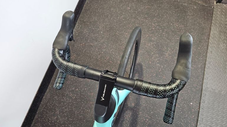 Used Bianchi Oltre Comp Ultegra Di2 2023 2023 Road & Gravel, Blue — image 15 of 33